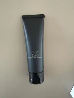 【ONE BY KOSE】ポアクリア スクラブ ウォッシュ 130g — image 1