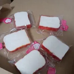 食パン スクイーズ キーホルダー 5個セット — image 1