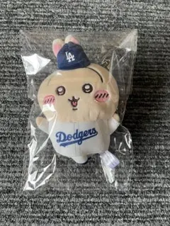 ちいかわ×MLB TOKYO SERIES 2025 ドジャース うさぎ — image 1