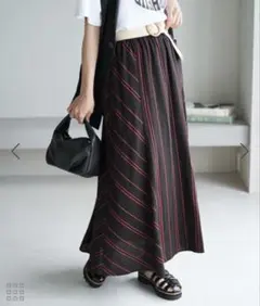 最終価格！ロペピクニック❤︎麻入り生地が涼しげ⭐︎配色マキシ丈スカート⭐︎超美品！ — image 1