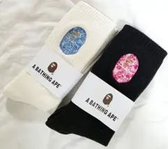 新品未使用　A BATHING APE 　エイプ　靴下 ソックス　刺繍黒白2足 — image 1