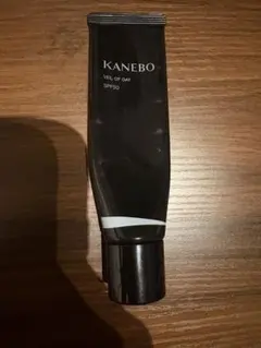 KANEBO ヴェイル オブ デイ リミテッドサイズ 美容液 — image 1