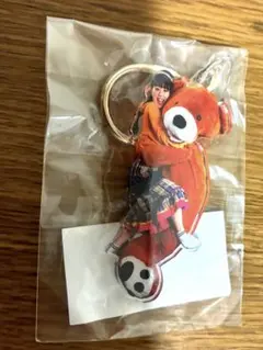 眉村ちあき アクリルキーホルダー 熊 — image 1