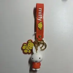 【新品タグ付き】ミッフィーストラップ付きキーホルダー　くまちゃんといっしょ — image 1
