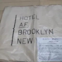 A.F. BROOKLYN トートバッグ ベージュ — image 1
