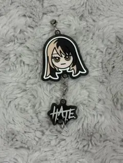 H.A.T.E. アクリルキーホルダー 渡辺桃 — image 1