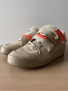 adidas FORUM LOW STRAP ベージュ オレンジ — image 1