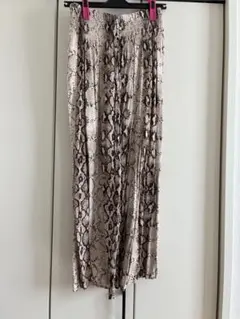 coca パンツ　shortサイズ — image 1
