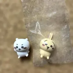 ちいかわ Hugcot 4 ケーブルアクセサリー ハチワレ・うさぎ — image 1