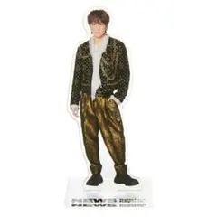 ファミクラストア NEWS アクリルスタンド 小山慶一郎 — image 1
