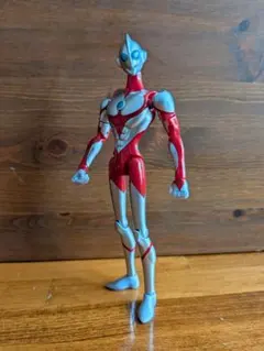 細ウルトラマン — image 1