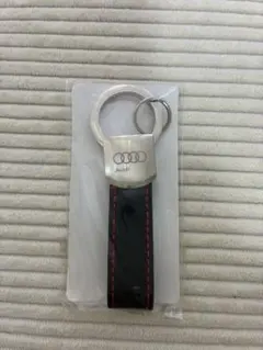 Audi アウディ キーホルダー ブラック レッドステッチ　ノベルティ — image 1