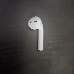 Apple AirPods2 A2032 右耳 本体のみ — image 1