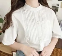 最終価格！モーメント＋❤︎T/Cブロードバンドカラーピンタックシャツ⭐︎超美品！ — image 1