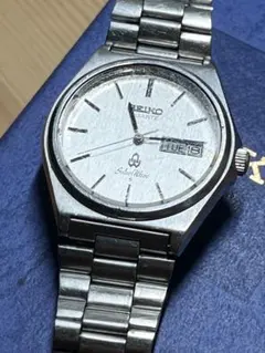 SEIKO SilverWave ビンテージ　8229 DAYDATE 稼働品 — image 1