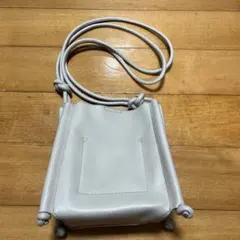BERMOSA ノットデザイン ショルダーバッグ ライトグレー — image 1