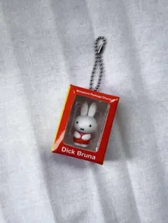 Dick Bruna ミッフィー ミニチュアパッケージチャーム — image 1