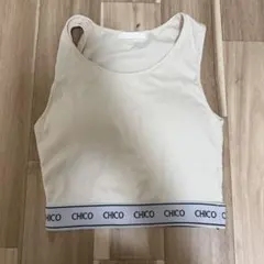chico パット付き裾ロゴタンク — image 1