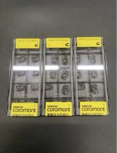 新品未開封　サンドビック　R390-11 T3 12E-PM 4340 計3箱 — image 1