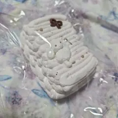 スクイーズ 小奕点点 うさぎ クリームケーキ — image 1