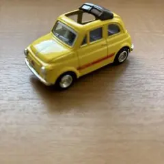 FIAT 500 ミニカー イエロー オープンカー — image 1