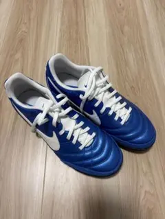 NIKE TIEMPO サッカー フットサル用 トレーニングシューズ — image 1