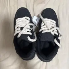 G.E.E.K スニーカー ブラック ローカット — image 1