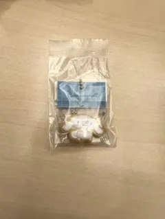 シナモロール カプセルトイ キーホルダー 手づくりおやつチャーム — image 1