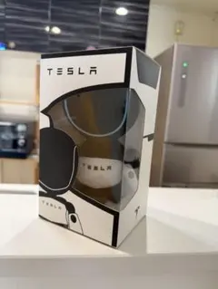 TESLA ロボット ぬいぐるみ　非売品　おもちゃ — image 1