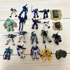 ガンダムコレクションまとめ売り(ジャンク品) — image 1