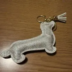 ダックスフンド キーホルダー シルバー ラメ — image 1