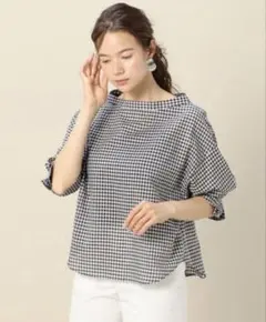【美品】ビューティ＆ユース ギンガムチェック ボトルネックブラウス — image 1