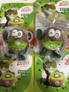 Zespri キウイブラザーズ フィギュア グリーン 2体セット 非売品 — image 1