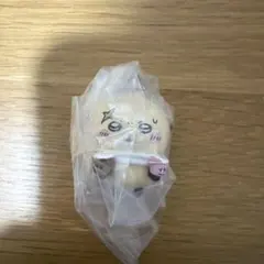 ちいかわ たべものいっぱいマスコット3 ラッコ — image 1