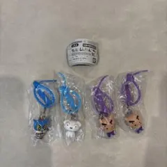 【匿名配送】クレヨンしんちゃん　カラフルマルチチャーム　４点セット — image 1