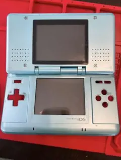 【ジャンク】Nintendo DS 本体 NTR-001 パーツ取り用 — image 1