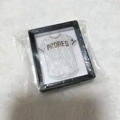 パドレス ガチャガチャ マグネット — image 1