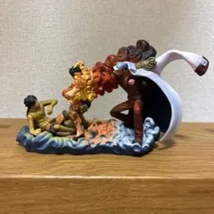 ワンピース ログボックス エース散る　ボーナスパーツ フィギュア — image 1