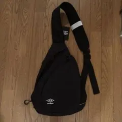新品 UMBRO ボディバッグ ブラック — image 1