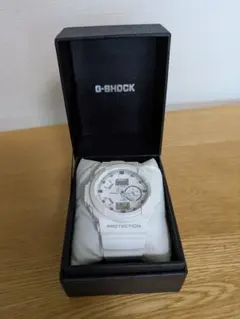 CASIO G-SHOCK ホワイト 腕時計 本体 — image 1