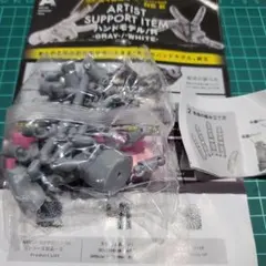 SO-TA 1/2 ハンドモデル ガチャ グレー — image 1
