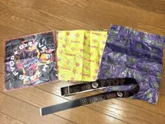 B‘z ガチャ　銀テープ付き — image 1