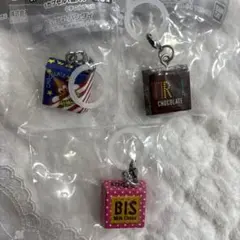 チロルチョコ めじるしアクセサリー コーヒーヌガー ビスケット アーモンド — image 1