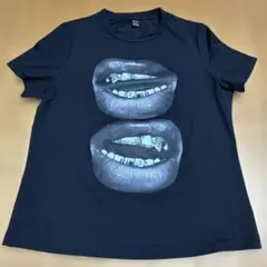 SHEIN 唇　Tシャツ — image 1