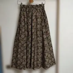 ロングスカート　ペイズリー柄 — image 1