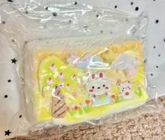 捏捏 海外 タバスクイーズ XLサイズ 手描き うさぎ クリーム感 33 — image 1