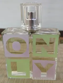 【希少・限定】ジバンシイ オンリー オードトワレ 50ml — image 1