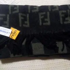 FENDI マフラー FFロゴ ブラック カーキ 新品未使用タグ付き — image 1
