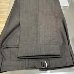 焦茶　カノニコ　春物パンツ　　胴囲85cm 股下77cmダブル5cm 極美品 — image 1