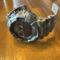 CASIO G-SHOCK カモフラージュ柄 デジタル腕時計 — image 1